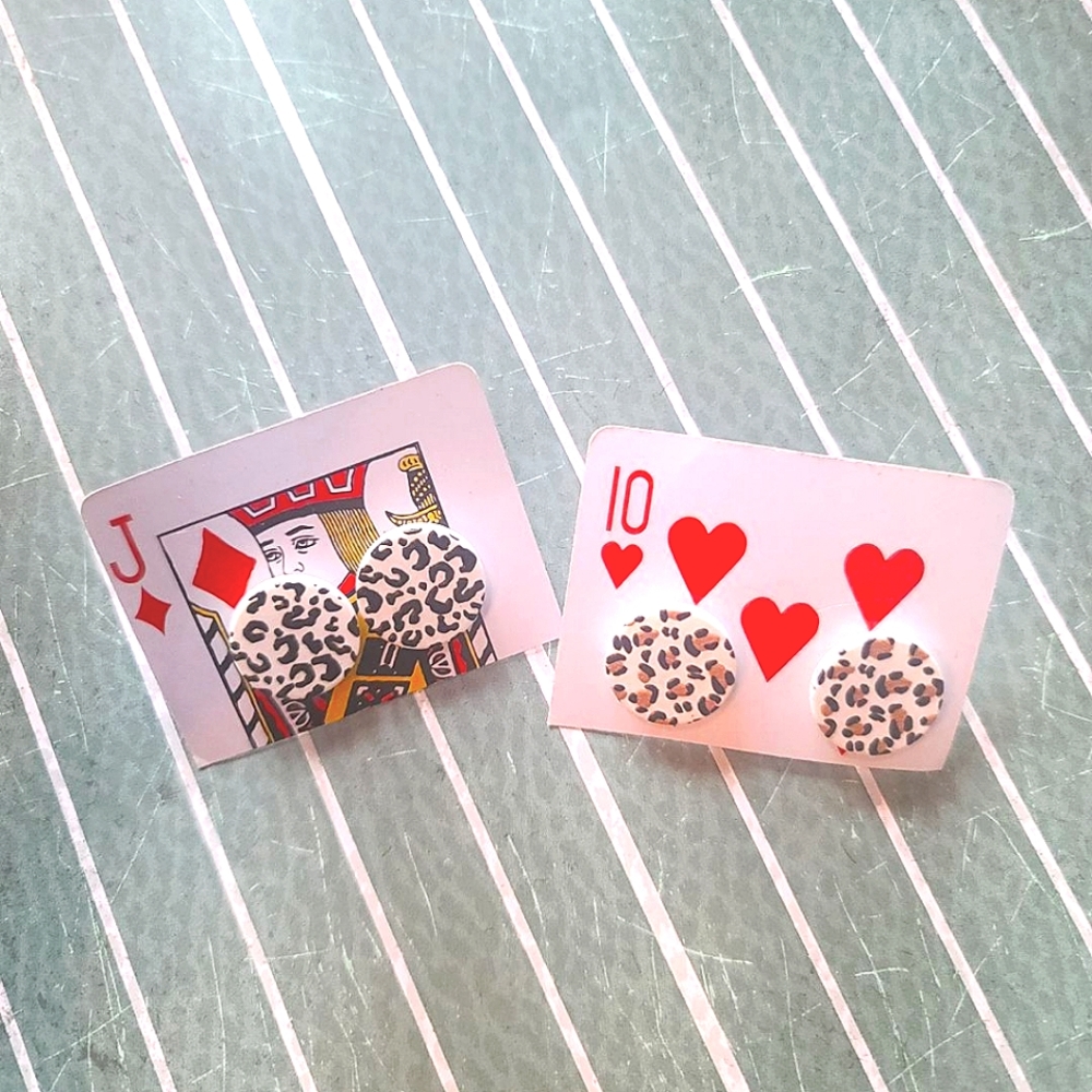 MYSTERY EARRING PACK